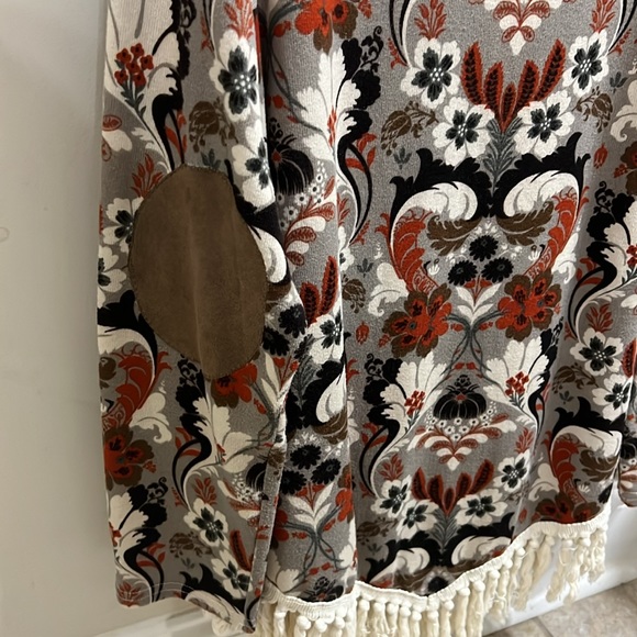 Women’s boutique brand Entro turtle neck tunic. Size large. - Picture 4 of 5